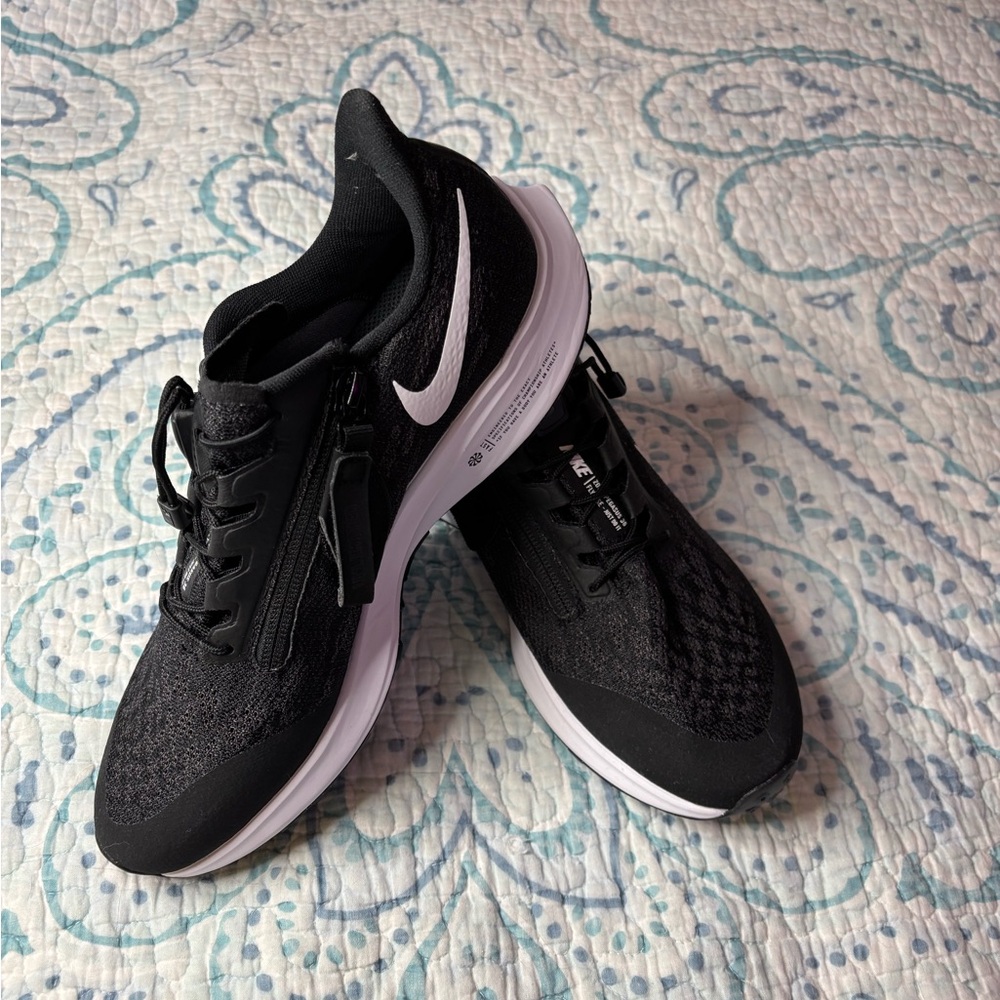 Nike Women's Zoom Pegasus 36 FlyEase - NWOT - Size 8.5